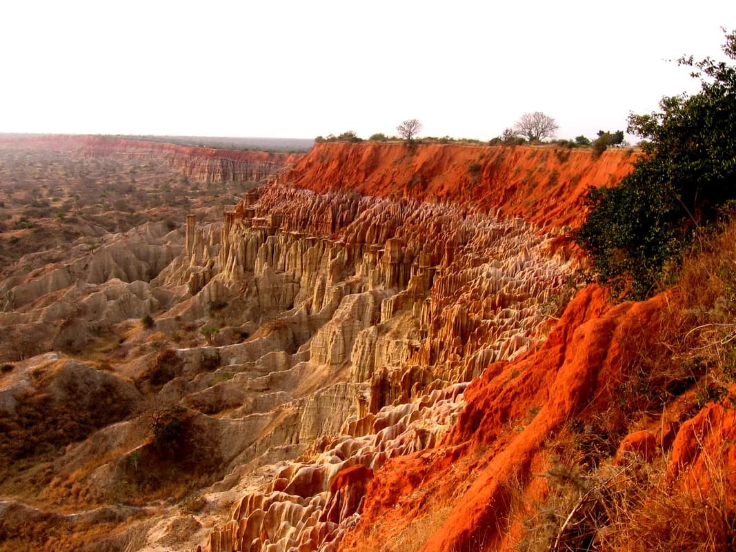Miradouro da Lua — 'Moon Viewpoint' badlands, eroded canyon scenery, easy city-side day trip