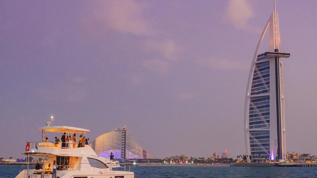 Dubai Marina Yacht - Shared Tour